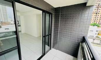 Imagem 2: Apartamento para venda possui 65 metros quadrados com 3 quartos em Torre - Recife - PE