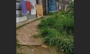 Imagem 4: Vende- se barraco grande