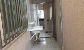 Imagem 4: ALUGA-SE CASA Casa com 2 dormitórios