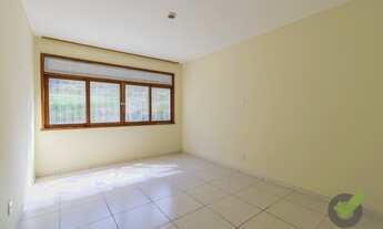 Imagem 4: Casa para locação comercial com 3 quartos, 4 vagas no Vila Nova - Nova Friburgo/RJ