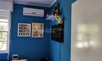 Imagem 7: PORTO ALEGRE - Apartamento Padrão - Cristal