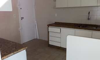 Imagem 2: Apartamento para aluguel tem 90 metros quadrados com 2 quartos em Centro - Petrópolis - RJ