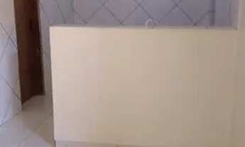 Imagem 4: CASA 2 QTS Casa com 2 dormitórios