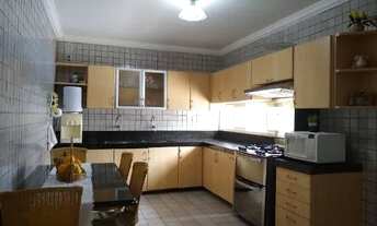 Imagem 7: Casa para venda possui 150 metros quadrados com 3 quartos em Cambuci - São Paulo - SP