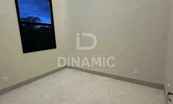 Imagem 3: Casa alto padrão no Cond. Copacabana em Abadia, com 4 suítes e piscina