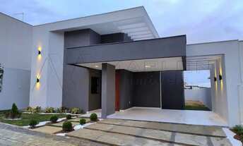 Imagem 2: Casa em Condomínio Monte Carlo, 3 suítes, espaço gourmet, 170m²