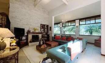 Imagem 4: Sobrado à venda e para alugar em Valinhos, Estância Recreativa San Fernando, com 8 suítes