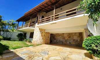 Imagem 2: Casa para aluguel, 5 quartos, 2 suítes, Santa Lúcia - Belo Horizonte/MG