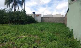 Imagem: Imóvel para venda tem 420 metros quadrados