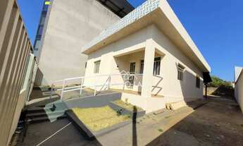 Imagem 6: Casa disponível para locação no Centro - Igarapé/MG