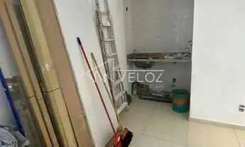 Imagem 7: Kitnet/Conjugado - / Residencial / Glória