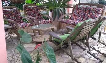 Imagem: Chalés do sítio Lá Basqueteira na Vila