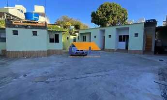 Imagem: Imovel residencial com 08 quitinites Bairro