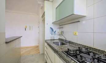 Imagem 5: Apartamento semimobiliado com dois quartos e vaga de garagem no bairro Portão - Curitiba/P