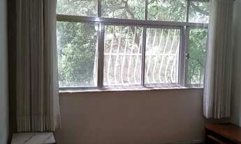 Imagem 6: Icaraí 02 qts a uma quadra do CSB. Frente Sol manhã, elevador e garagem. Vazio