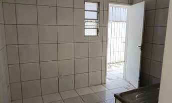 Imagem 6: Alugo casa com 3 quartos sendo um suite 2 vagas de garagem