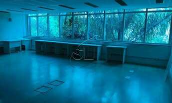 Imagem 7: Sala comercial com 110 m², localizada no 3º andar, com vista direta rua Augusta