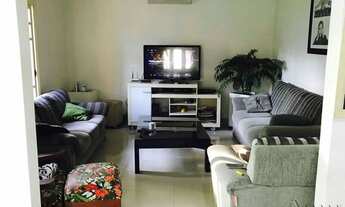 Imagem 2: Casa residencial à venda no bairro Hamburgo Velho com 460 m² e 3 dormitórios/quartos