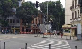 Imagem 2: Sobrado com 14 dormitórios à venda, 597 m² por R$ 2.000.000,00 - Centro - Rio de Janeiro/R