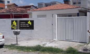 Imagem 2: Casa no Portal do Sol com 3 quartos, sendo 1 suíte, piscina e quintal. (Oportunidade