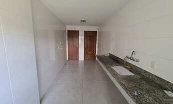 Imagem 2: Excelente apartamento para venda com 131 metros quadrados com 3 quartos