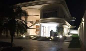 Imagem 1: Explendida Mansão Duplex estilo Contemporâneo e Clássico no Praia dos Passarinhos