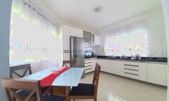 Imagem 7: Térrea para venda possui 204 metros quadrados com 4 quartos em Jardim Colibri - Cotia - SP