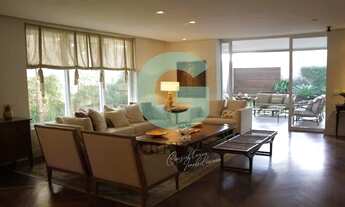 Imagem 7: Charmosa casa em condomínio a venda no Alto da Boa Vista, São Paulo. Com segurança 24h e p