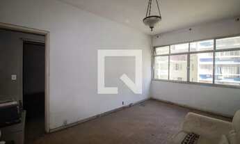 Imagem 2: Apartamento à Venda - Copacabana, 2 Quartos, 74 m2