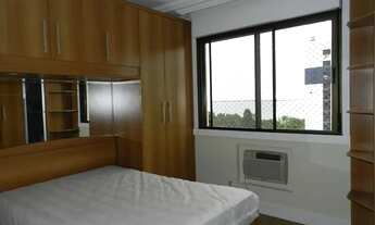 Imagem 4: PORTO ALEGRE - Apartamento Padrão - CRISTAL