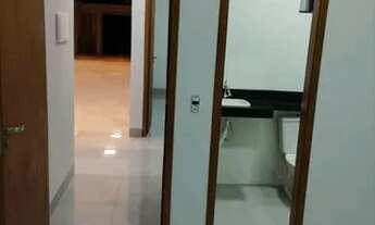 Imagem 2: Casa para venda com 80 metros quadrados com 3 quartos em Centro - Arujá - SP