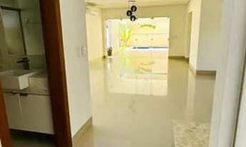 Imagem 5: Casa de condomínio sobrado para aluguel com 313 metros quadrados com 4 quartos