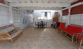 Imagem 2: Casa com 3 Quartos Para Aluguel na Praia Grande Próximo da Praia