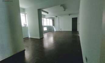 Imagem 4: Ampla sala comercial com 59 m2 privativos dividida em 3 ambientes