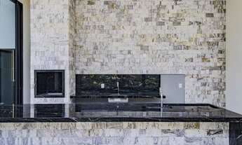 Imagem 5: Casa de condomínio para venda tem 270 metros quadrados com 3 quartos