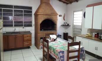 Imagem 3: Casa para venda possui 209 metros quadrados com 2 quartos