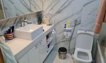 Imagem 6: Maravilhoso apartamento todo reformado com 140m², sol da manhã, de frente, na primeira qua