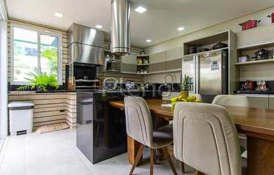 Imagem 3: Casa Swiss Park oportunidade parte alta do condomínio