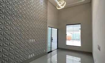 Imagem 4: Casa recém reformanda muito bem localizada em campim macio