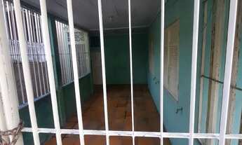 Imagem 3: Casa comercial ou residencial ao lado do SHOPPING BEIRA MAR