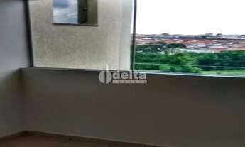 Imagem 2: Apartamento à venda, 2 quartos, 1 suíte, 1 vaga, Jardim América I - Uberlândia/MG