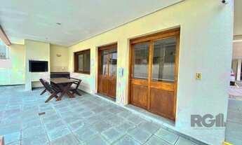 Imagem 2: Apartamento 2 dormitórios com elevador e garagem no menino Deus