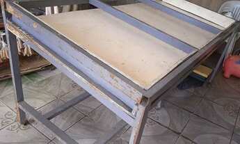 Imagem: Fruteira de ferro