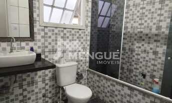 Imagem 7: Casa residencial com 4 dormitórios e 3 vagas no bairro Ecoville em Porto Alegre com 156m²