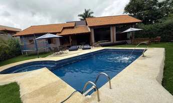 Imagem 7: Oportunidade única: Casa de condomínio de alto padrão com 3 suítes e 4 vagas no Ninho Verd