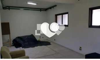 Imagem 7: Prédio inteiro com 5 quartos à venda em Azenha - RS