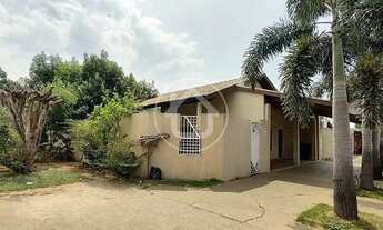 Imagem 2: CASA TÉRREA COM EDÍCULA E SALA COMERCIAL