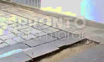 Imagem 5: PARA QUEM SONHA EM MORAR EM UMA CASA AMPLA COM PISCINA E LOCALIZAÇÃO PRIVILEGIADA