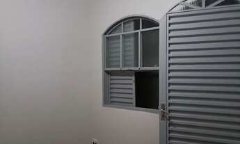 Imagem 2: Casa de fundos com 2 qtos na QR412, Samambaia