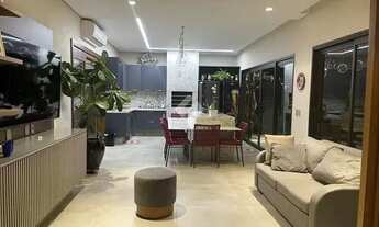 Imagem 2: Alto Padrão com Elevador Florais dos Lagos com 534m² em Ribeirão do Lipa - Cuiabá - MT